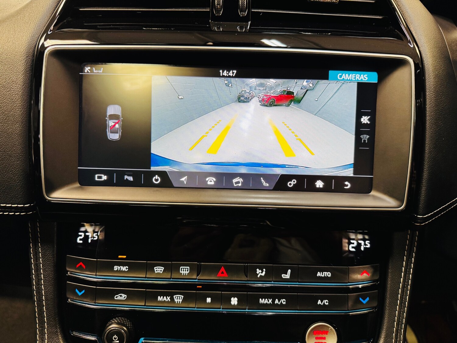 Used Jaguar F-Pace 2019 for sale - 78152477: Photo 32