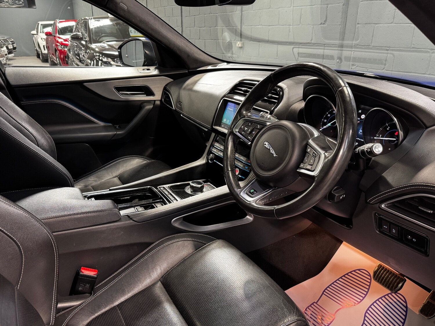 Used Jaguar F-Pace 2019 for sale - 78152477: Photo 34