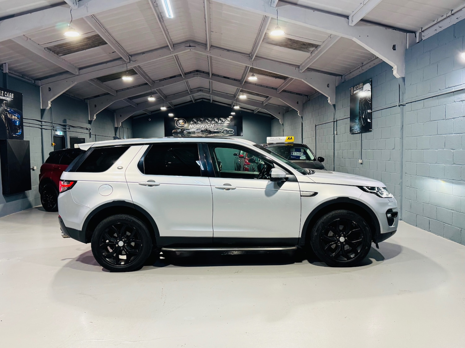 Used Land Rover Discovery Sport 2015 for sale - 76548147: Photo 11