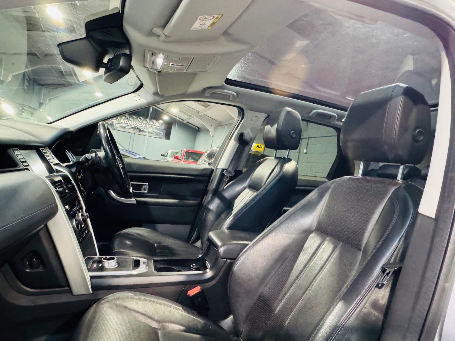 Used Land Rover Discovery Sport 2015 for sale - 76548147: Photo 15