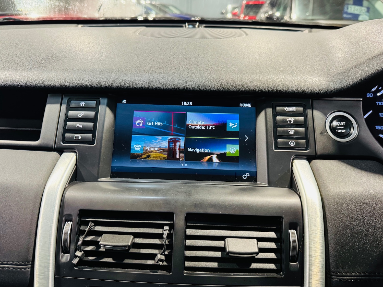 Used Land Rover Discovery Sport 2015 for sale - 76548147: Photo 20