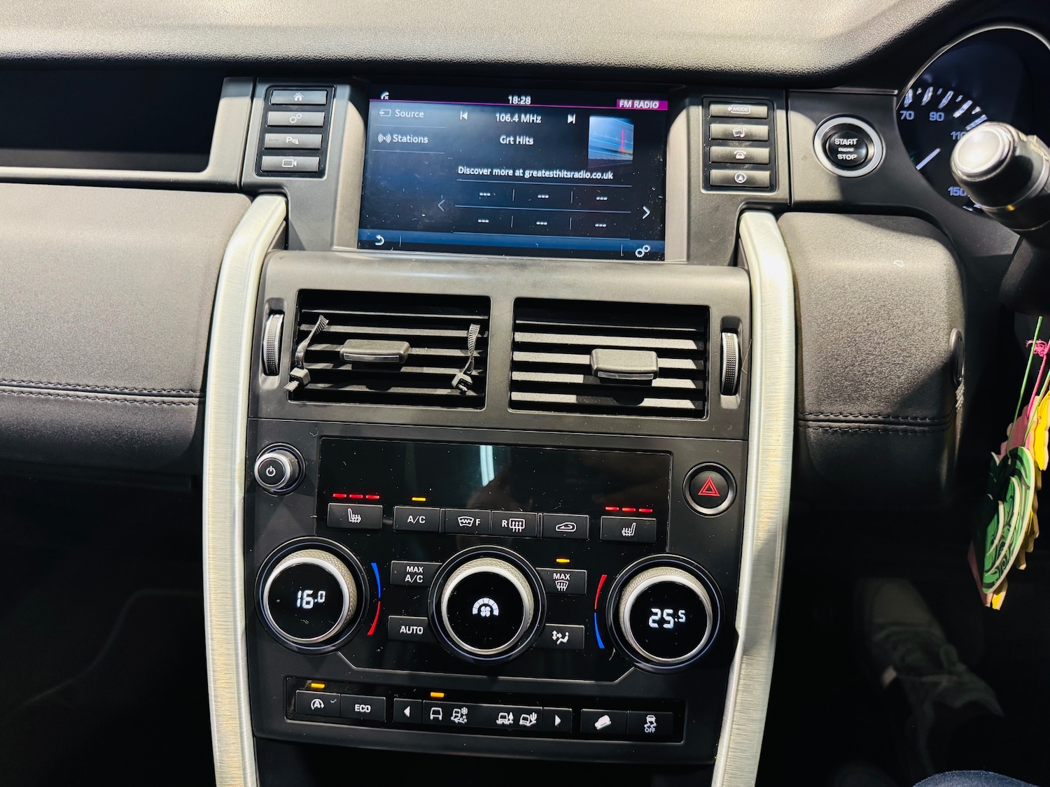 Used Land Rover Discovery Sport 2015 for sale - 76548147: Photo 23