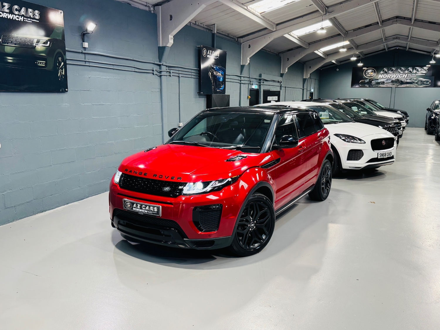 Used Land Rover Range Rover Evoque 2016 for sale - 76129076: Photo 2