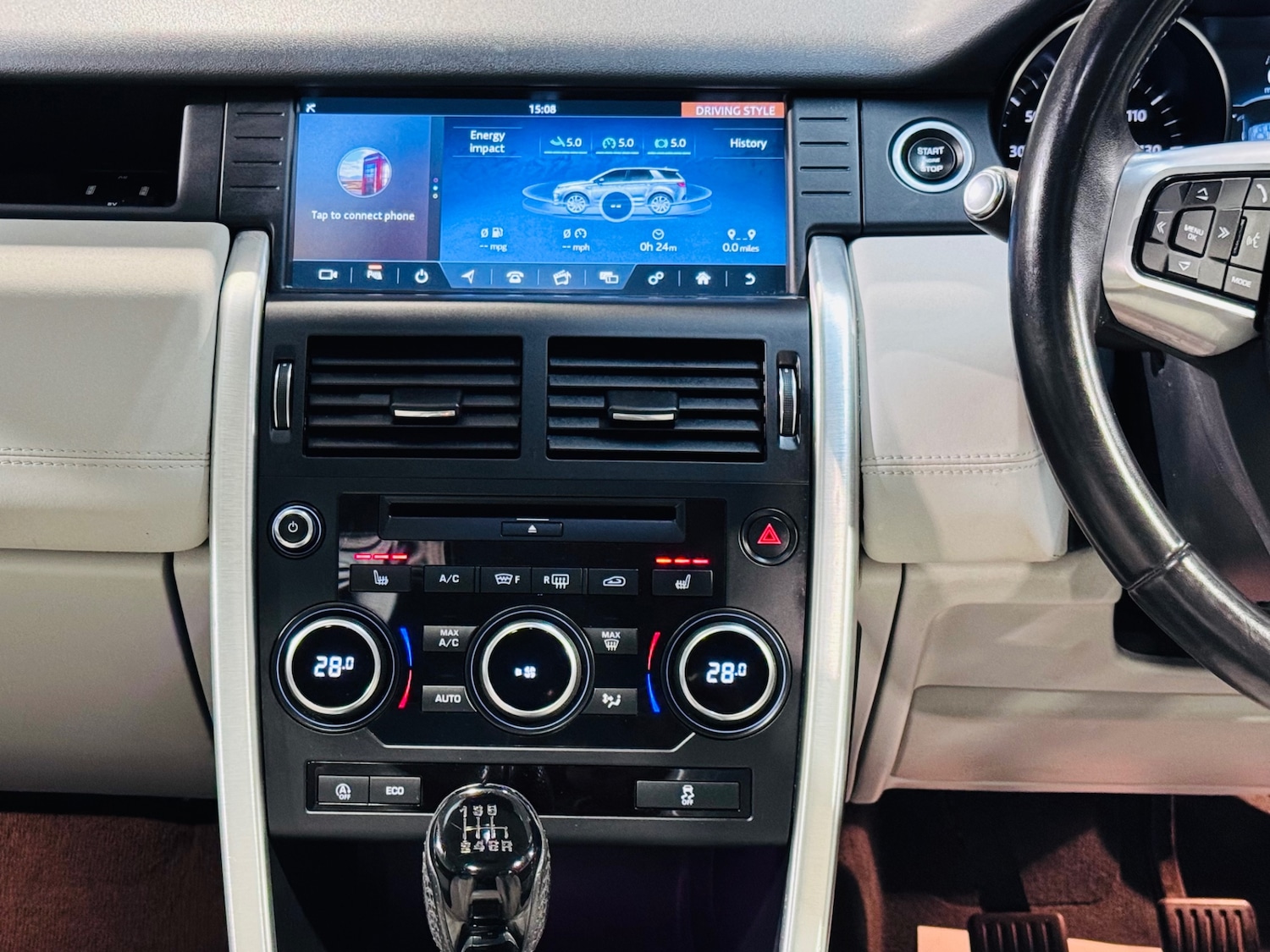 Used Land Rover Discovery Sport 2018 for sale - 76951442: Photo 19