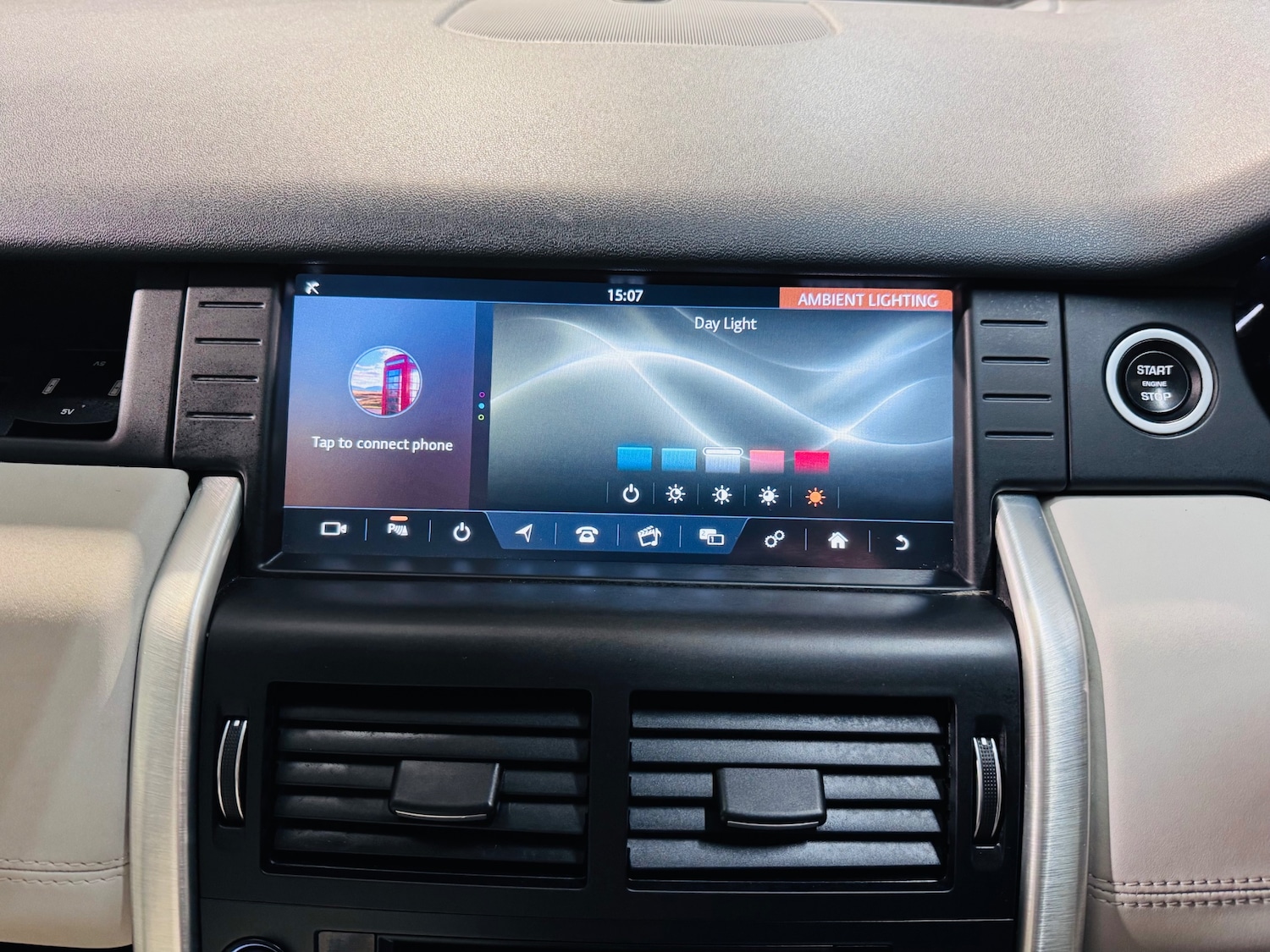 Used Land Rover Discovery Sport 2018 for sale - 76951442: Photo 22