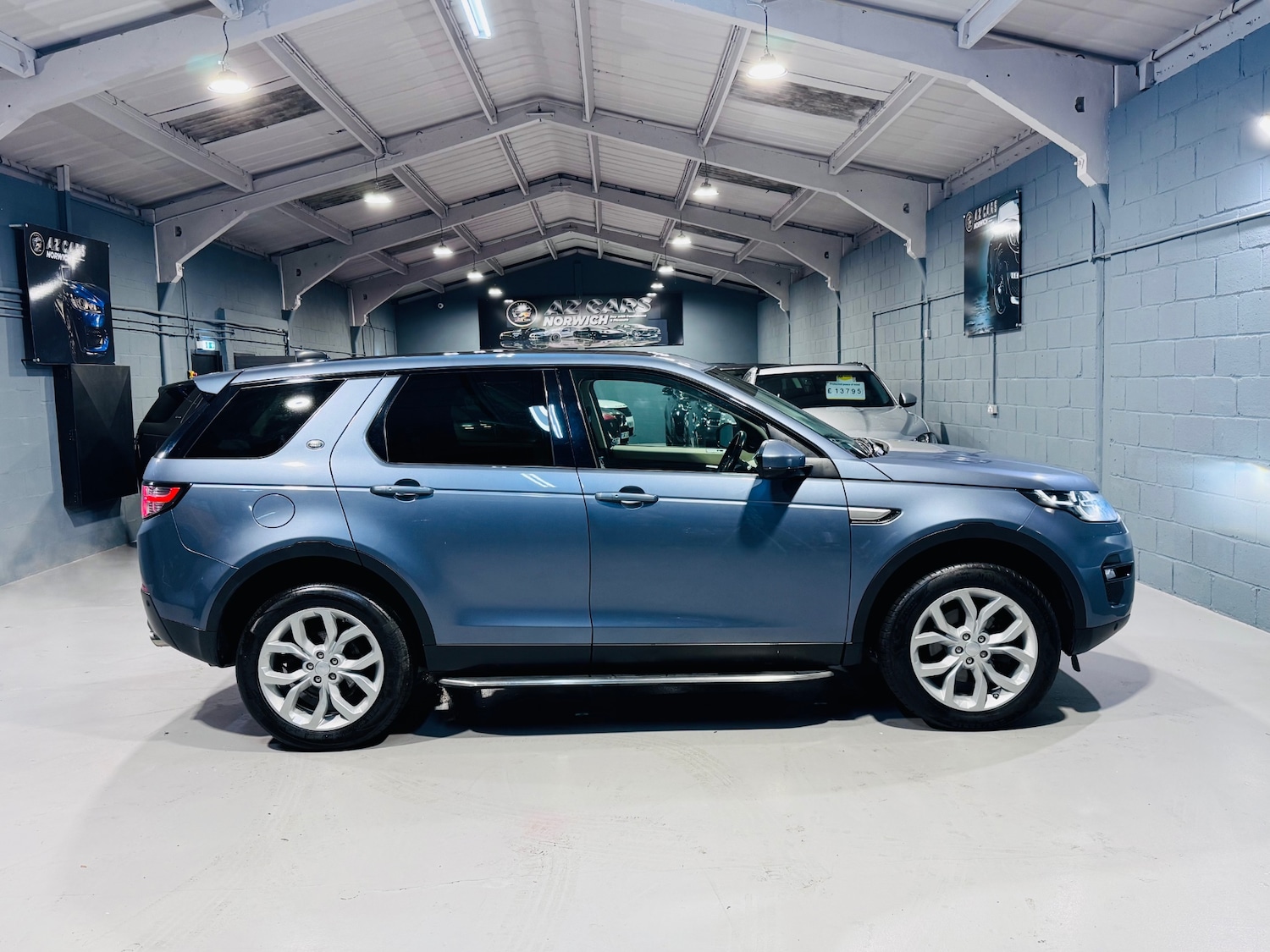 Used Land Rover Discovery Sport 2019 for sale - 77201736: Photo 12