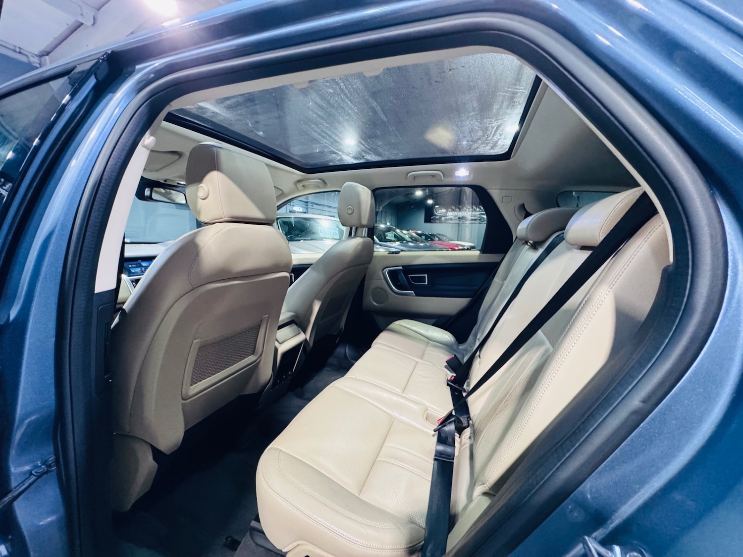 Used Land Rover Discovery Sport 2019 for sale - 77201736: Photo 17