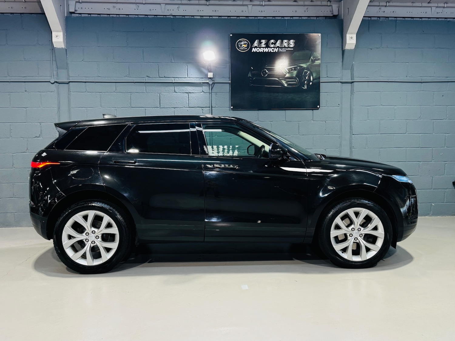 Used Land Rover Range Rover Evoque 2019 for sale - 78127274: Photo 11