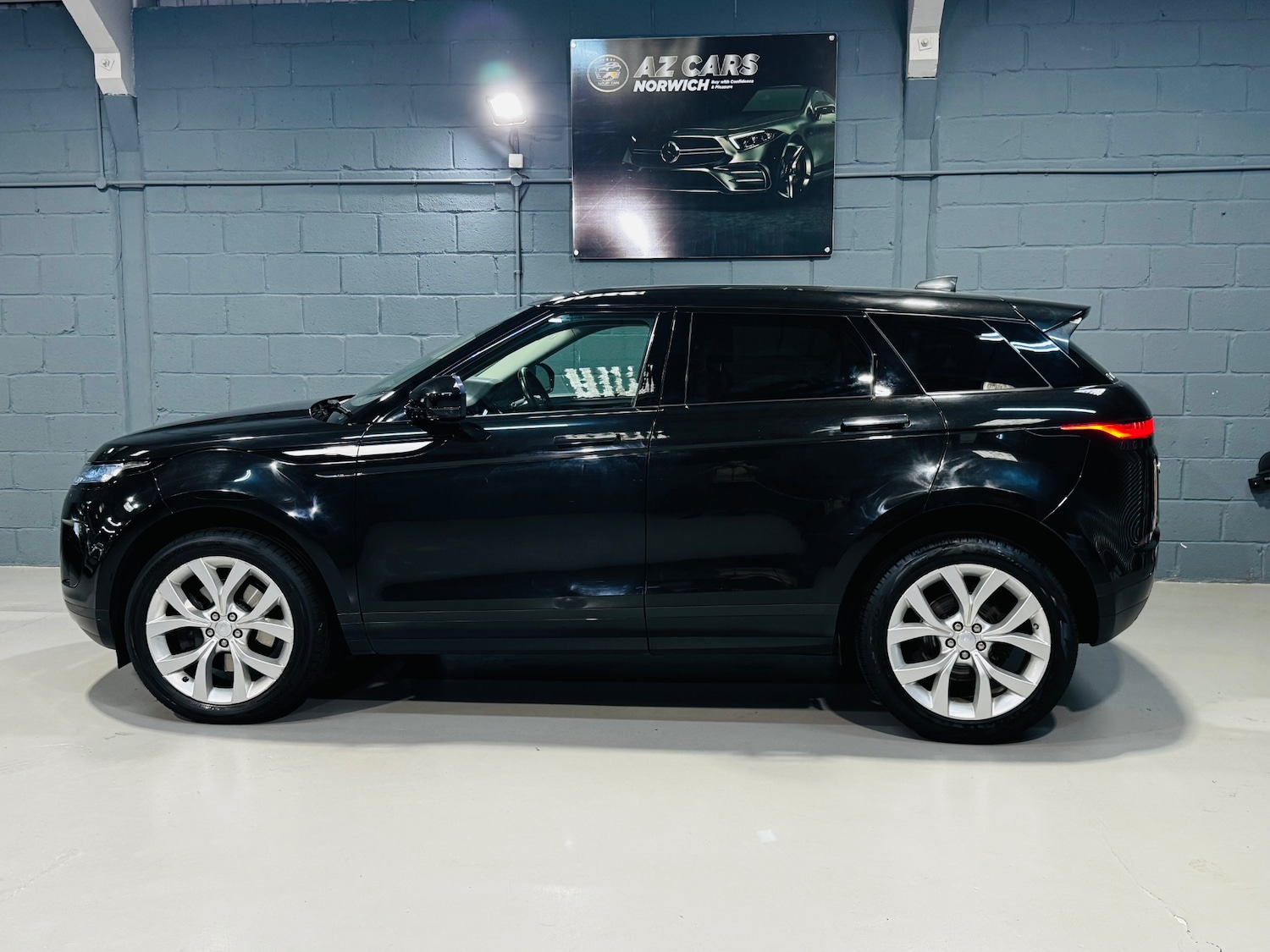 Used Land Rover Range Rover Evoque 2019 for sale - 78127274: Photo 12