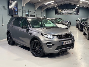 Used Land Rover Discovery Sport 2017 for sale - 75976156: Photo