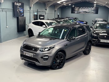 Used Land Rover Discovery Sport 2017 for sale - 75976156: Photo