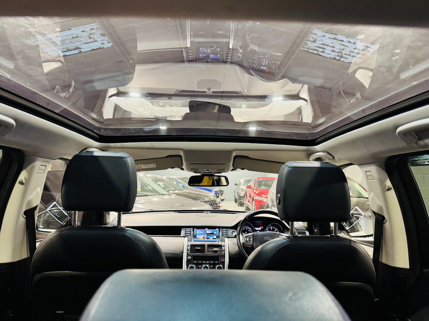 Used Land Rover Discovery Sport 2015 for sale - 76497706: Photo 12