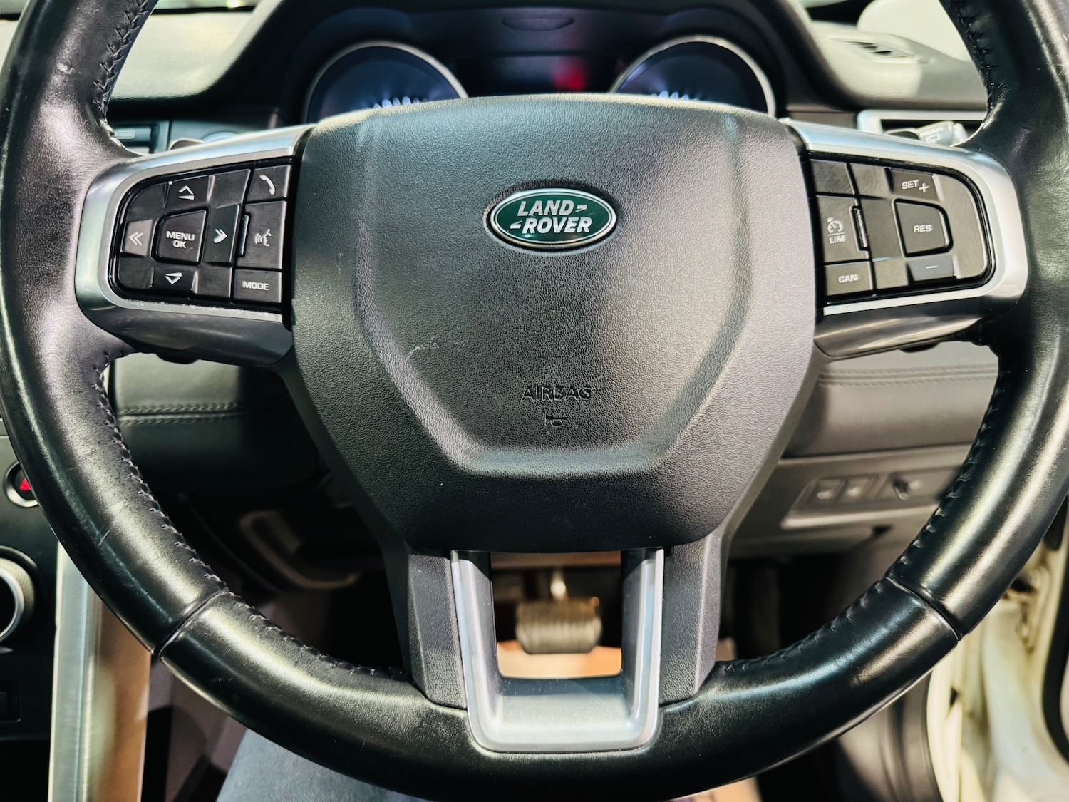 Used Land Rover Discovery Sport 2015 for sale - 76497706: Photo 17