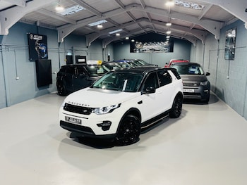 Used Land Rover Discovery Sport 2015 for sale - 76497706: Photo
