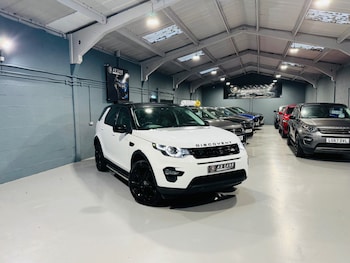 Used Land Rover Discovery Sport 2015 for sale - 76497706: Photo