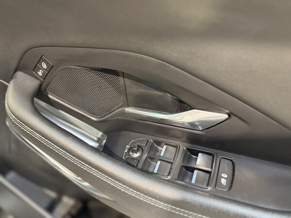 Used Jaguar E-Pace 2018 for sale - 75568493: Photo 17