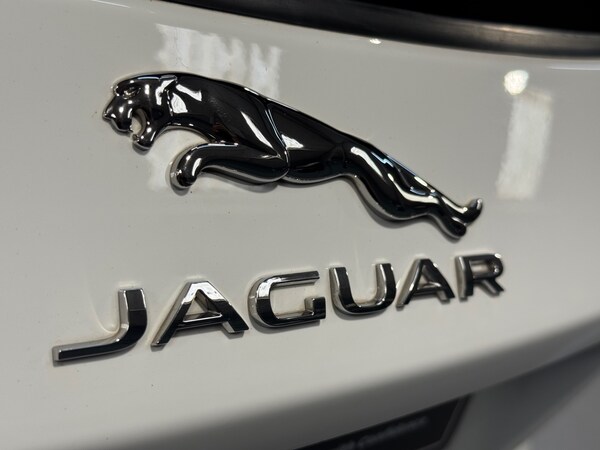 Used Jaguar E-Pace 2018 for sale - 75568493: Photo 18