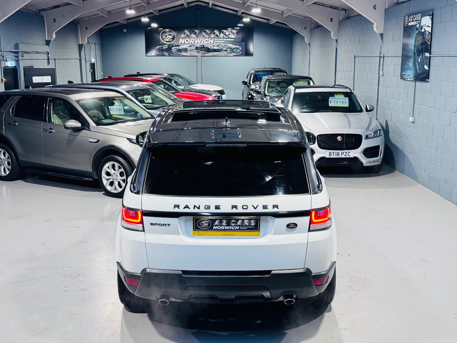 Used Land Rover Range Rover Sport 2015 for sale - 77201506: Photo 10