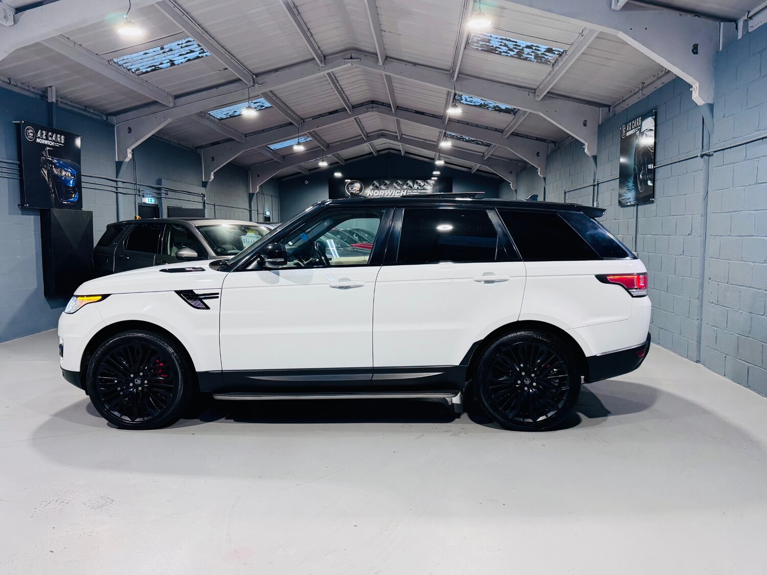 Used Land Rover Range Rover Sport 2015 for sale - 77201506: Photo 13