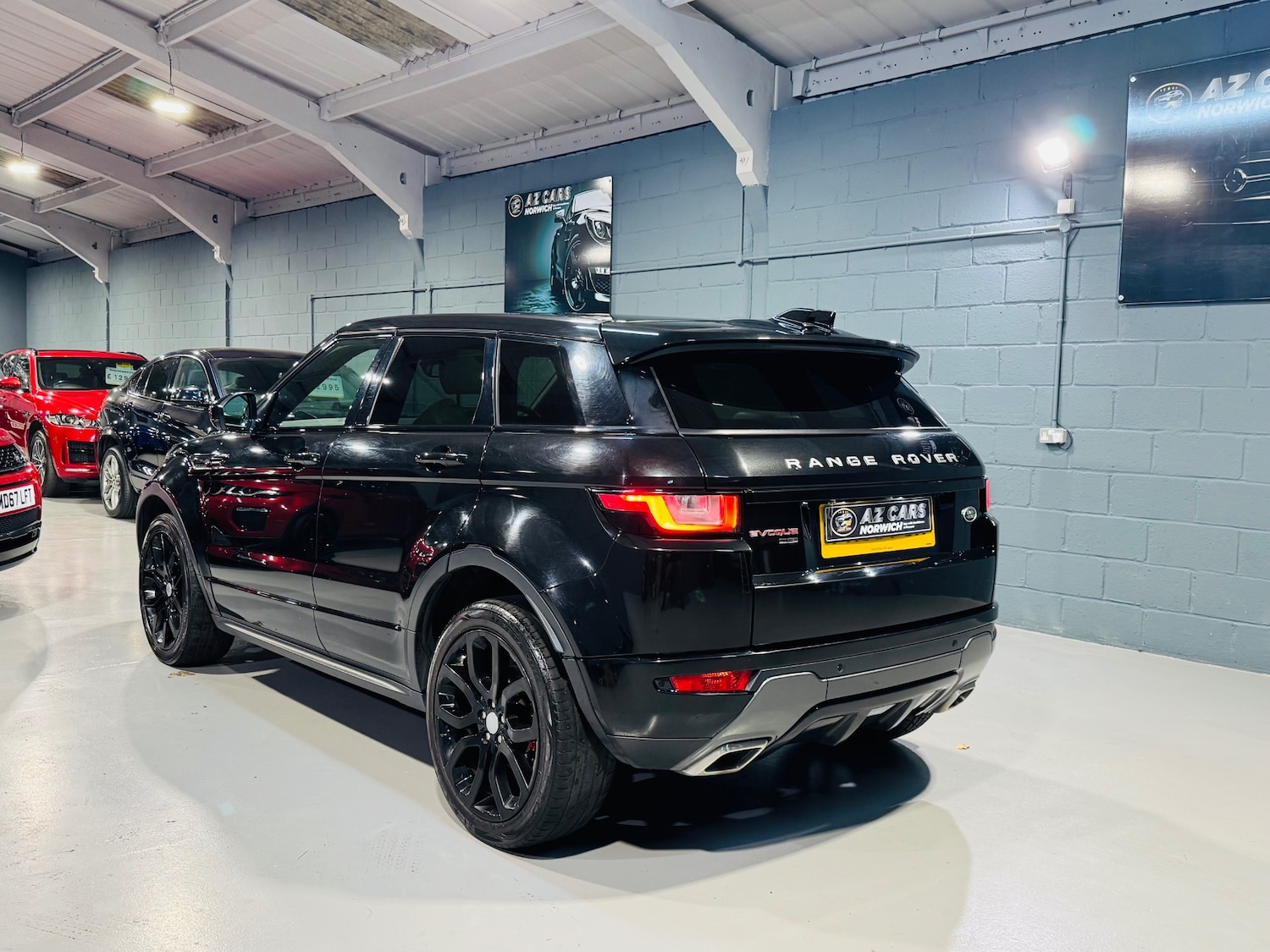 Used Land Rover Range Rover Evoque 2019 for sale - 76571324: Photo 11