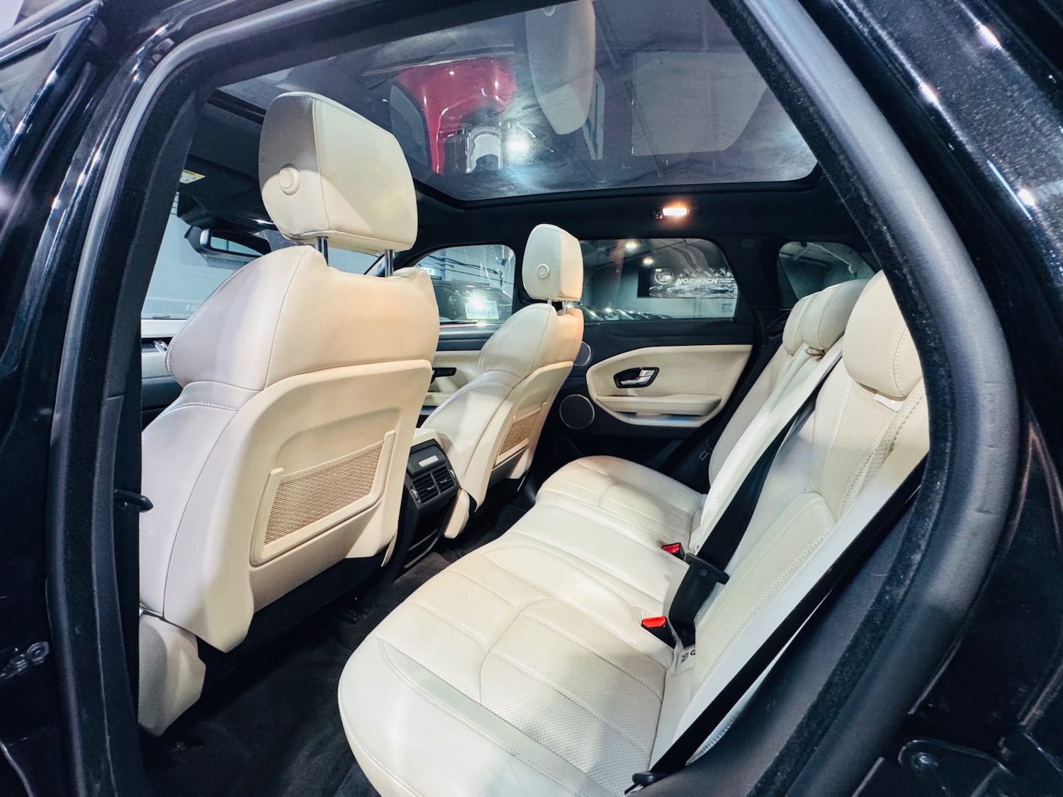 Used Land Rover Range Rover Evoque 2019 for sale - 76571324: Photo 15