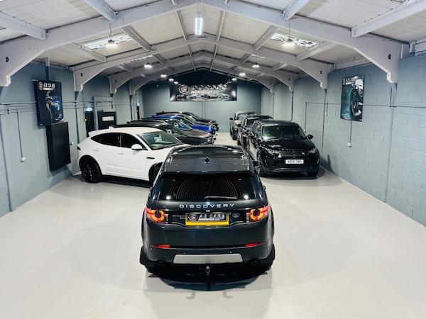 Used Land Rover Discovery Sport 2017 for sale - 76305733: Photo 12