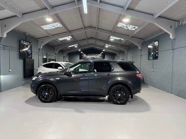 Used Land Rover Discovery Sport 2017 for sale - 76305733: Photo 14