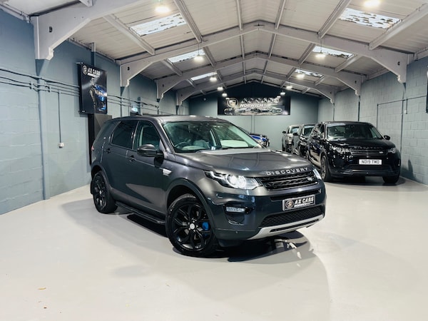 Used Land Rover Discovery Sport 2017 for sale - 76305733: Photo 3