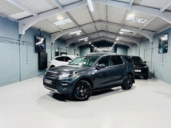 Used Land Rover Discovery Sport 2017 for sale - 76305733: Photo 5