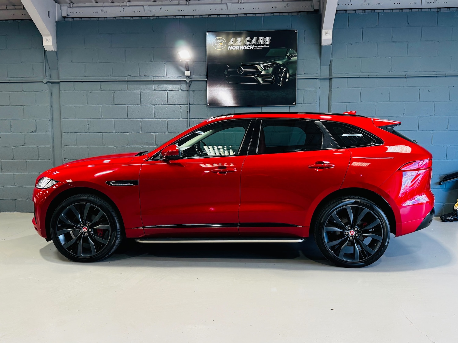 Used Jaguar F-Pace 2017 for sale - 78112225: Photo 11