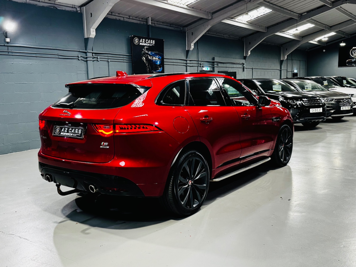 Used Jaguar F-Pace 2017 for sale - 78112225: Photo 15