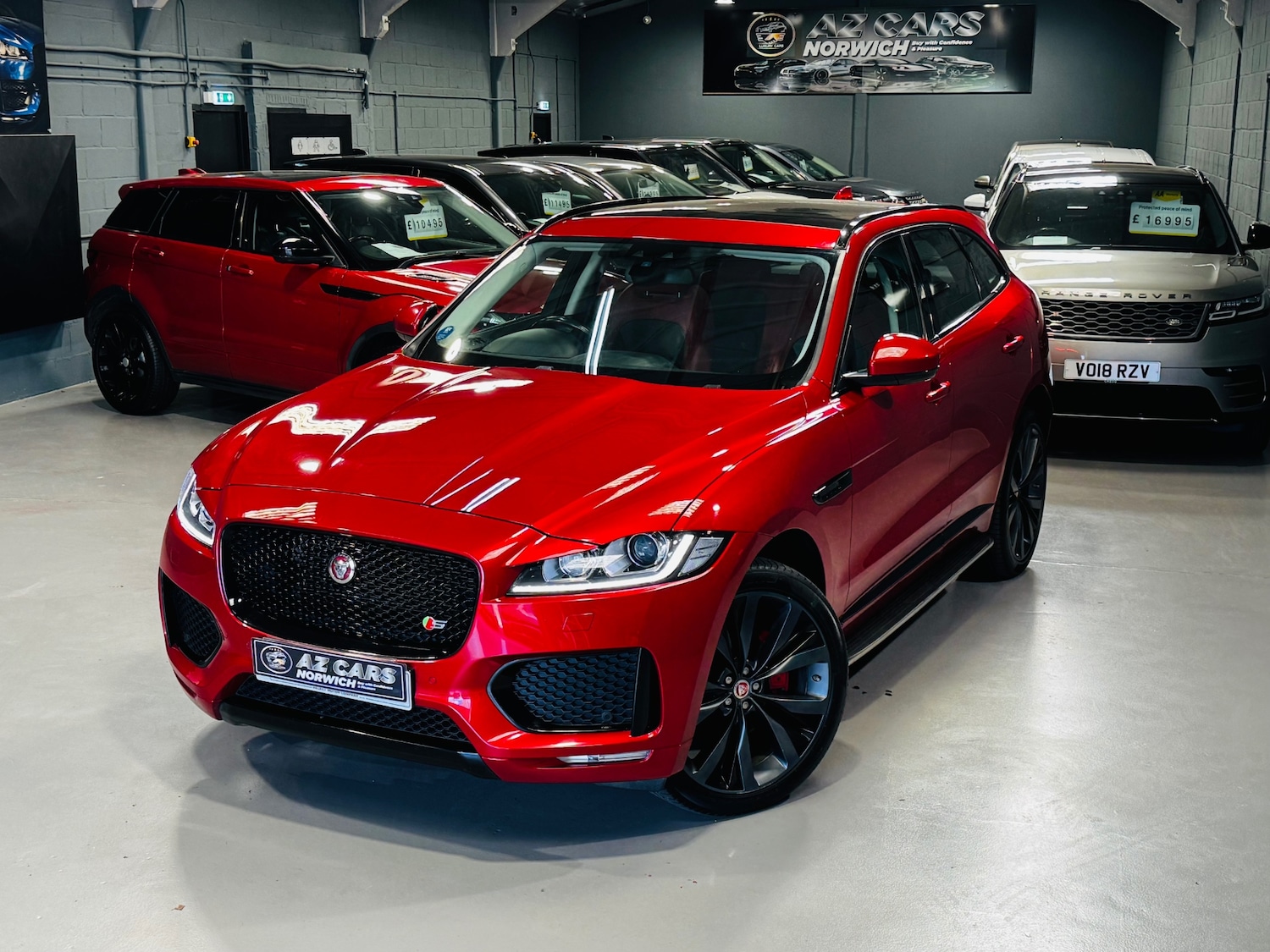 Used Jaguar F-Pace 2017 for sale - 78112225: Photo 2