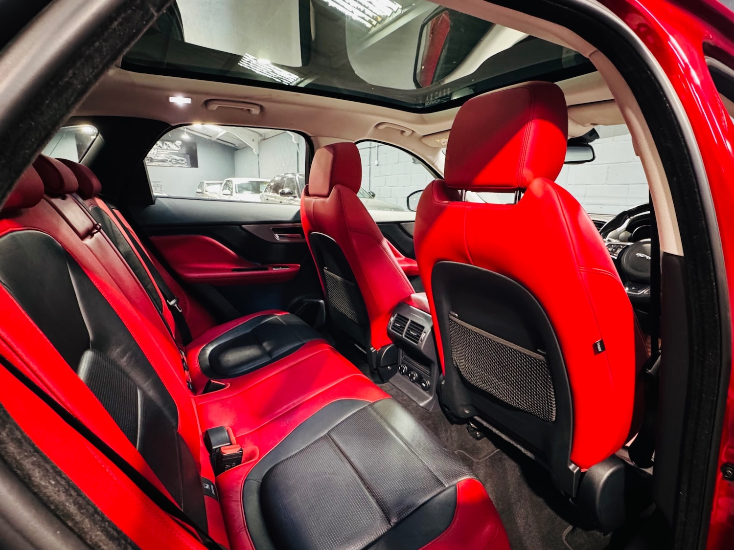 Used Jaguar F-Pace 2017 for sale - 78112225: Photo 24