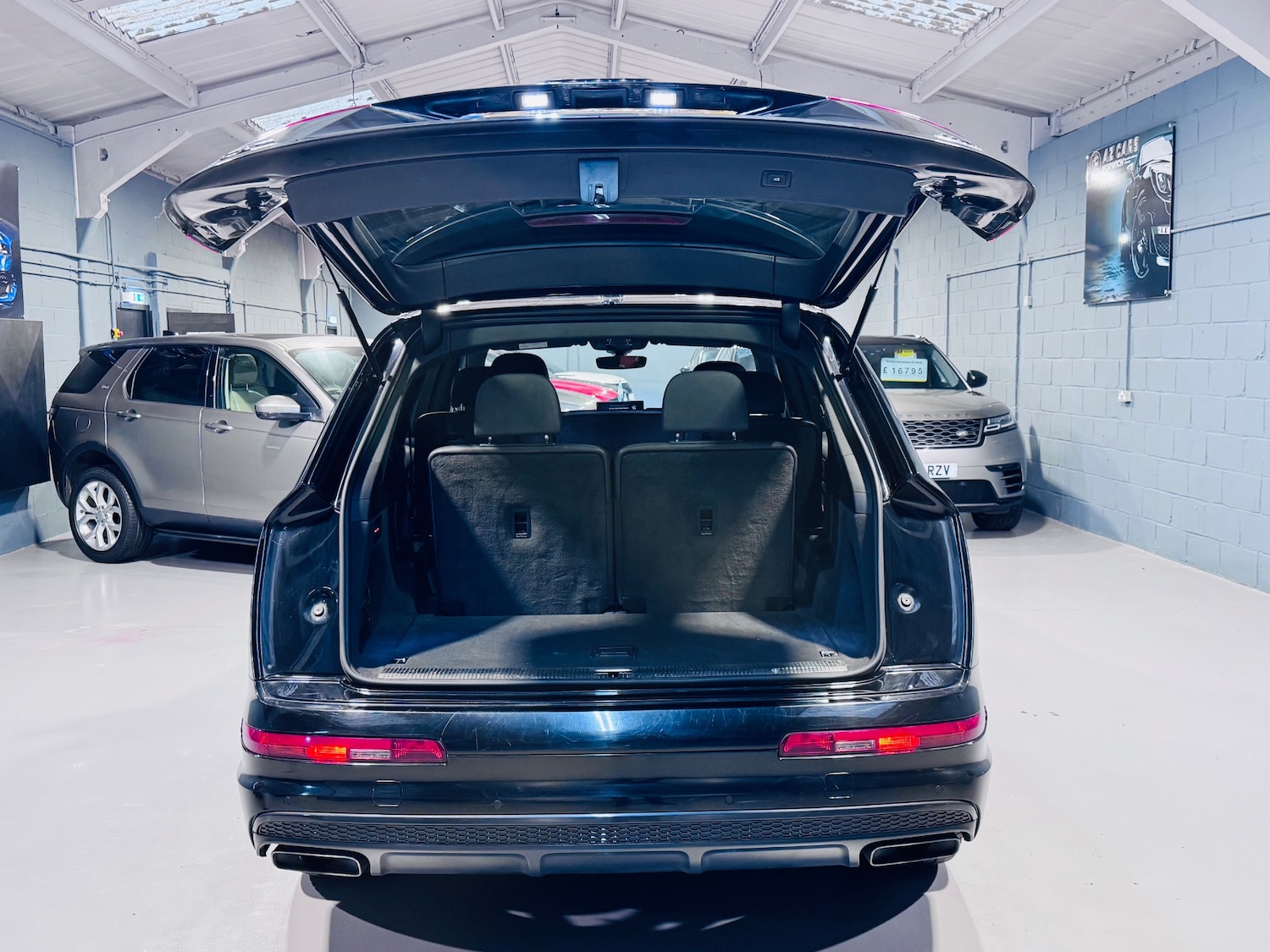 Used Audi Q7 2016 for sale - 77065618: Photo 18