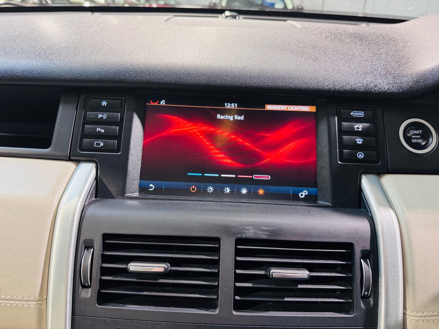 Used Land Rover Discovery Sport 2018 for sale - 77039000: Photo 22