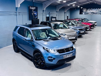 Used Land Rover Discovery Sport 2018 for sale - 77039000: Photo