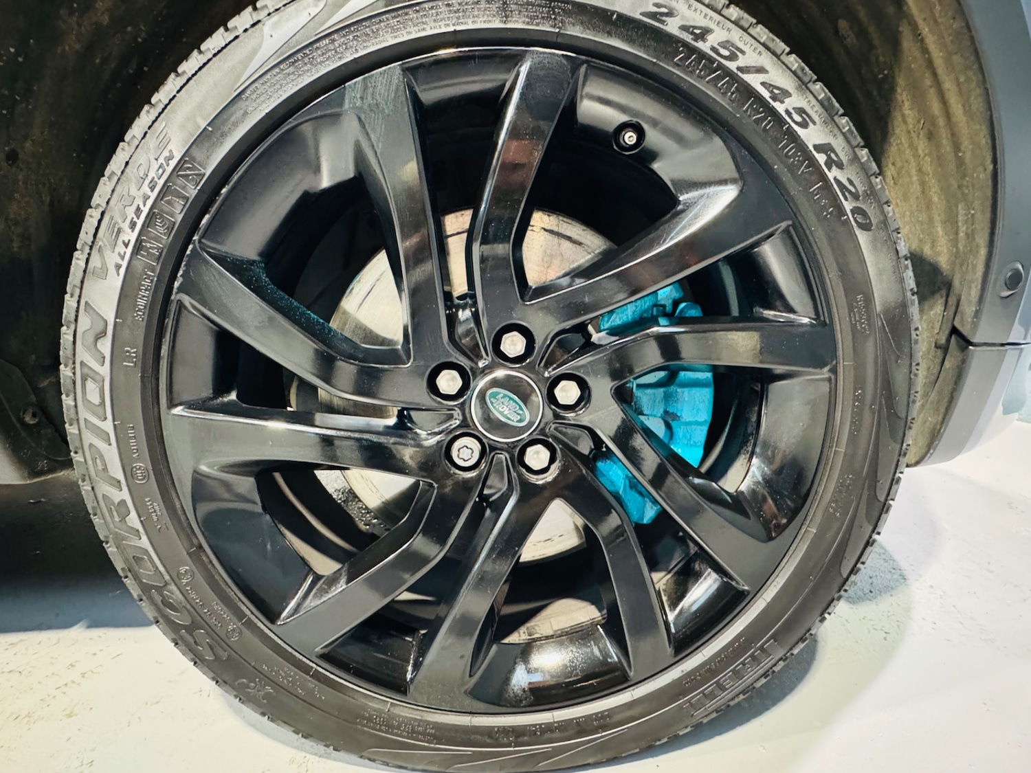 Used Land Rover Discovery Sport 2018 for sale - 76785431: Photo 28