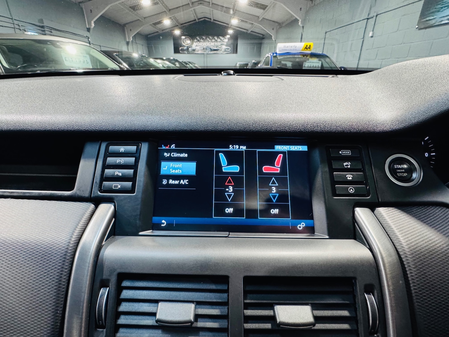 Used Land Rover Discovery Sport 2018 for sale - 77423691: Photo 22