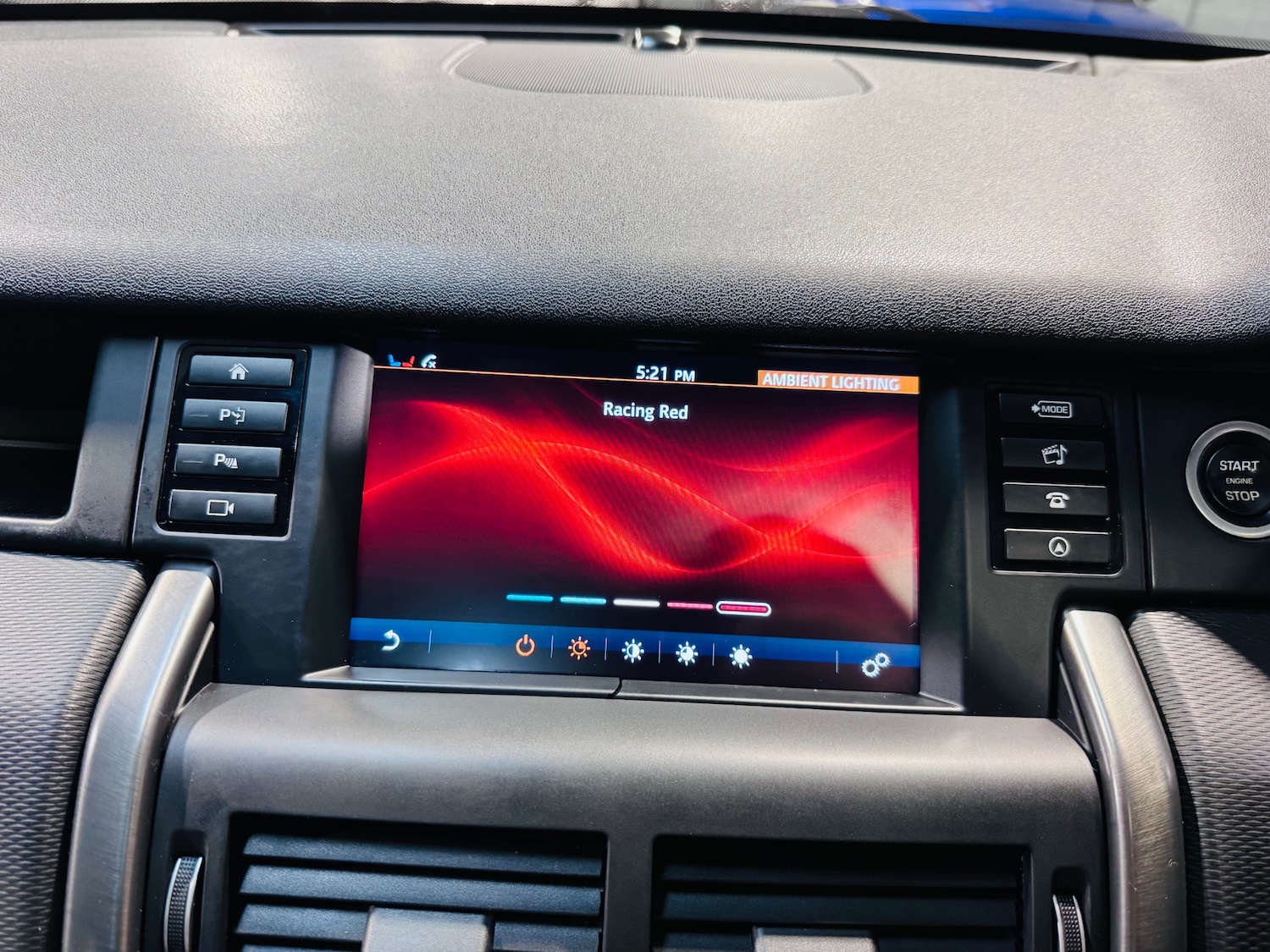 Used Land Rover Discovery Sport 2018 for sale - 77423691: Photo 27