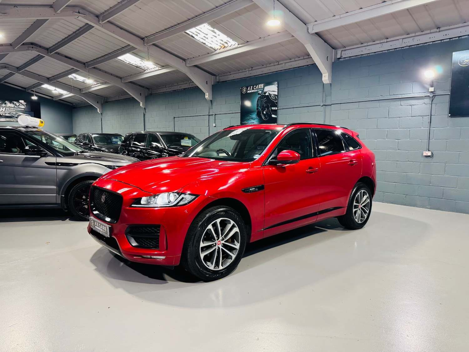 Used Jaguar F-Pace 2019 for sale - 76464498: Photo 11