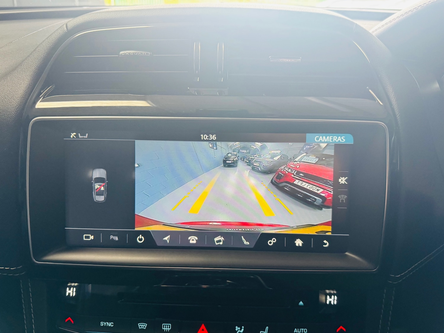 Used Jaguar F-Pace 2019 for sale - 76464498: Photo 15