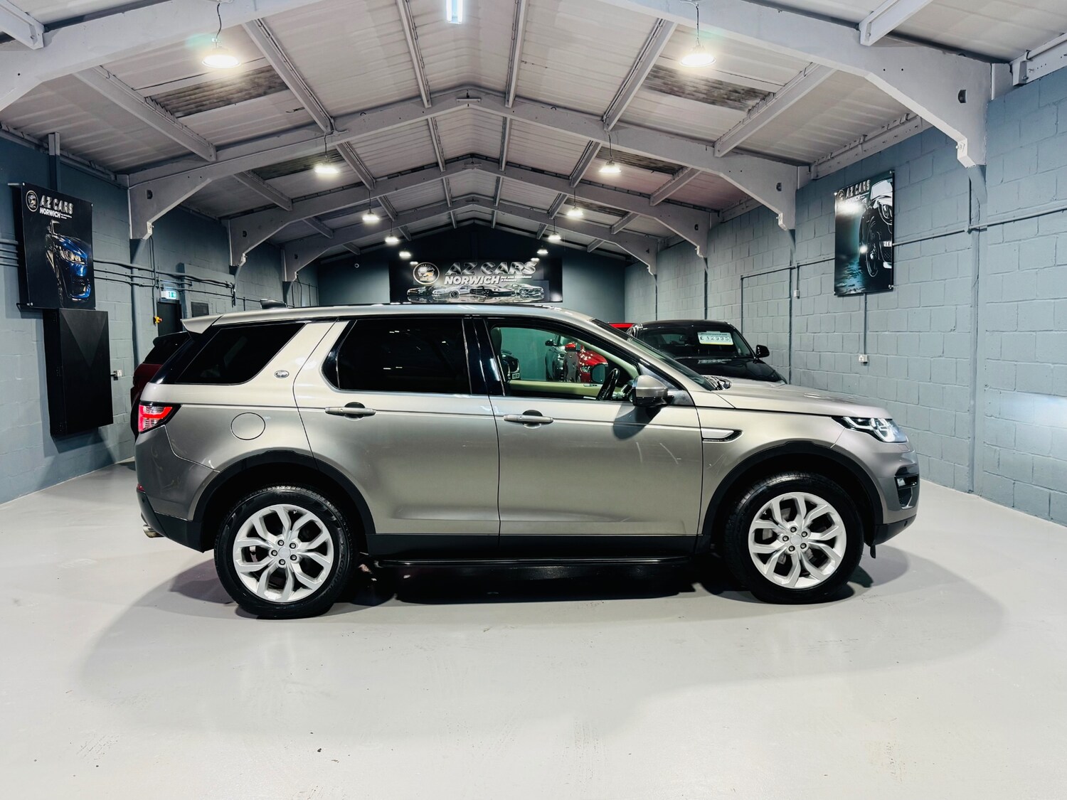 Used Land Rover Discovery Sport 2018 for sale - 76560144: Photo 10