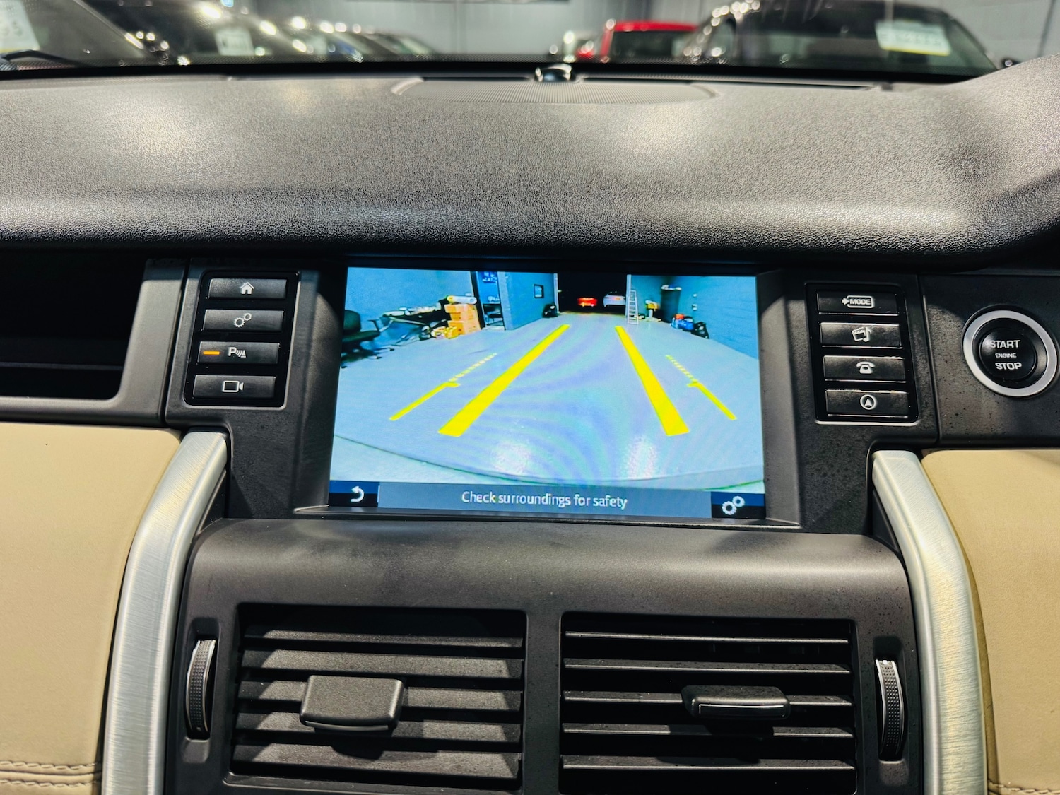 Used Land Rover Discovery Sport 2018 for sale - 76560144: Photo 17