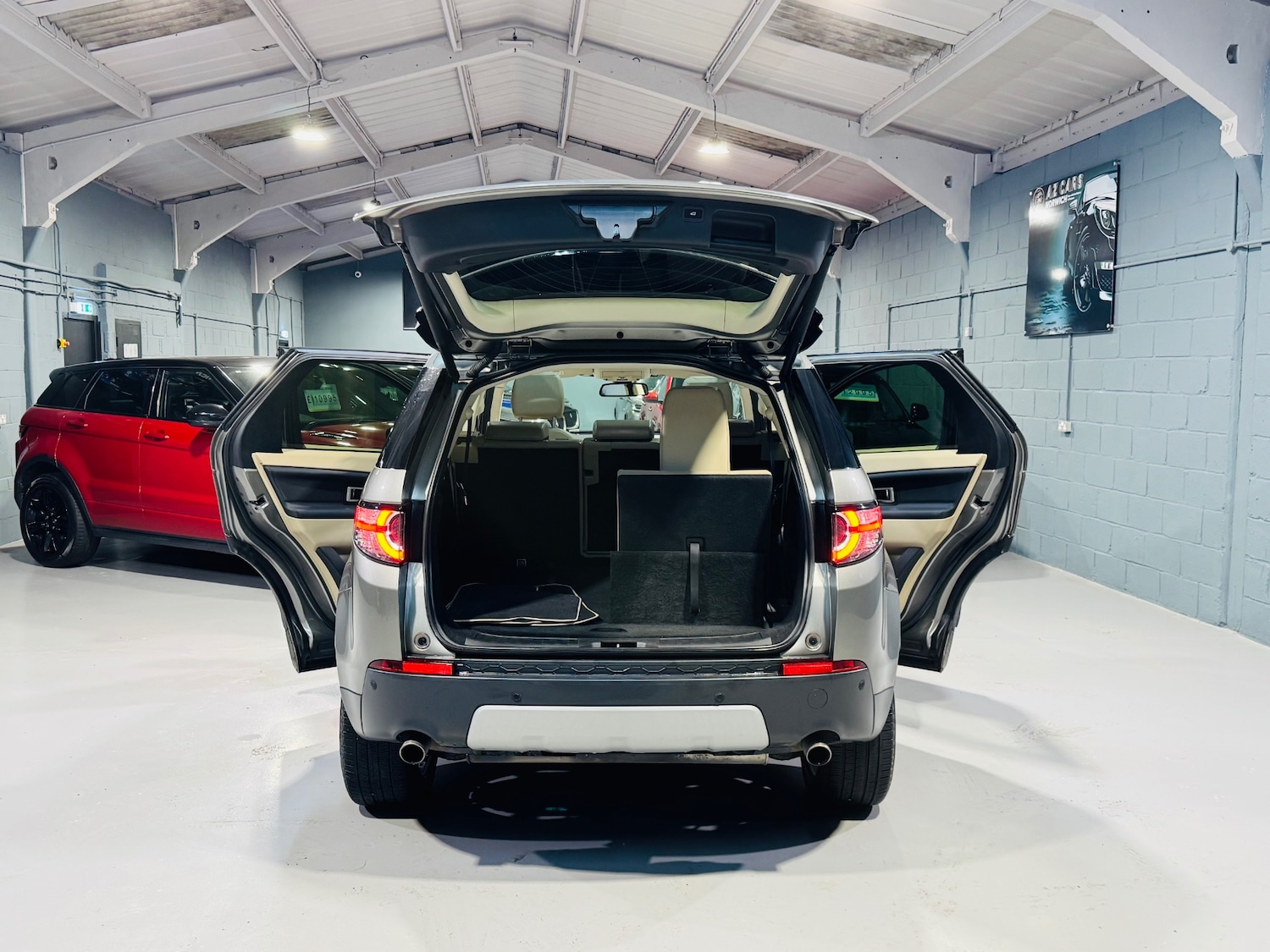 Used Land Rover Discovery Sport 2018 for sale - 76560144: Photo 9