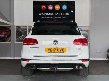 Used Volkswagen Touareg 2017 for sale - 75041028: Photo