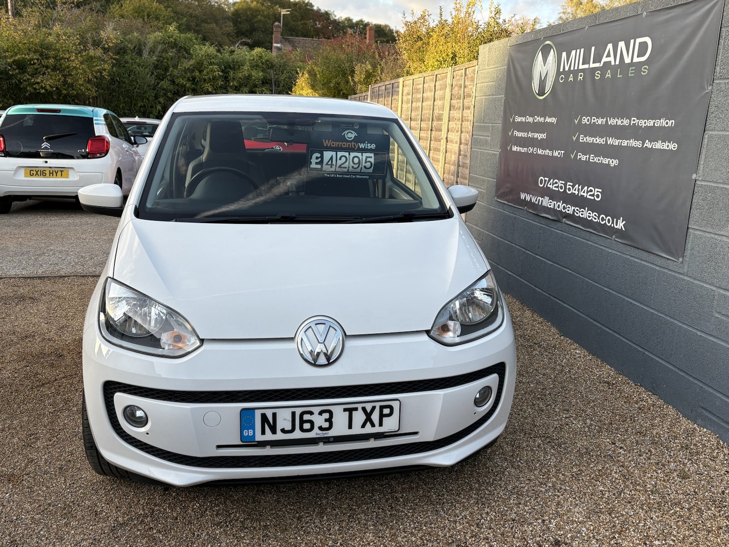 Used Volkswagen up! 2013 for sale - 76455361: Photo 8