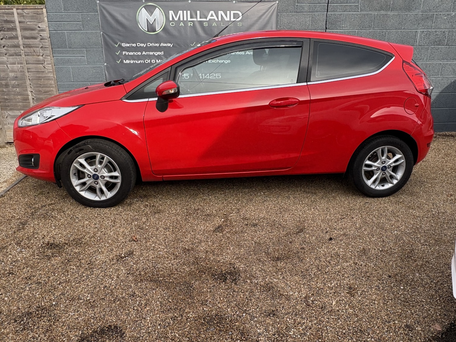 Used Ford Fiesta 2014 for sale - 76455360: Photo 5