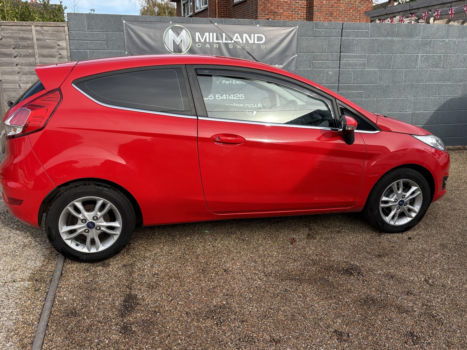 Used Ford Fiesta 2014 for sale - 76455360: Photo 6
