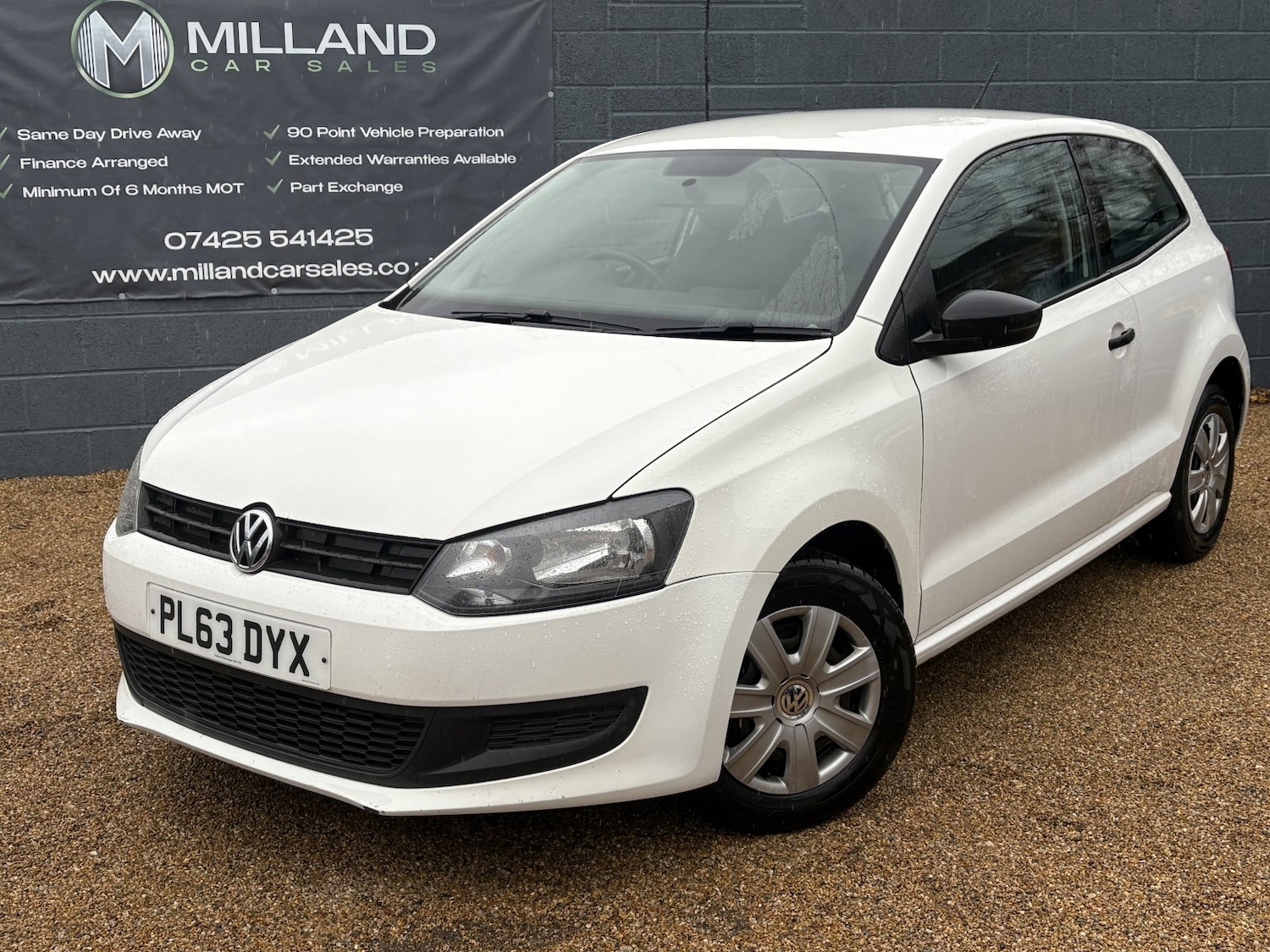 Used Volkswagen Polo 2014 for sale - 76455339: Photo 1