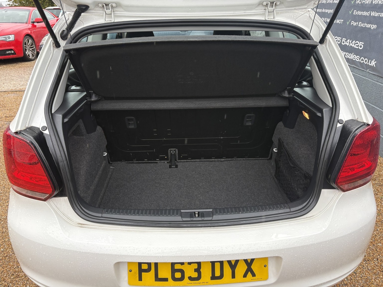 Used Volkswagen Polo 2014 for sale - 76455339: Photo 7